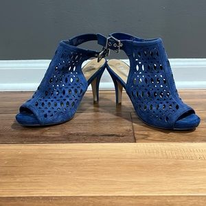 Blue Suede Reba heels size 6.5